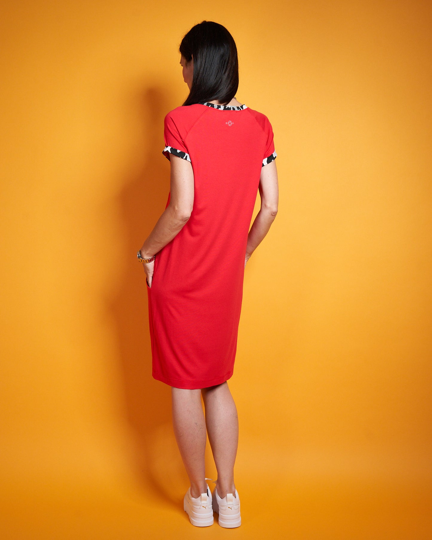 
                  
                    Blickfang Kleid Camo Rot
                  
                