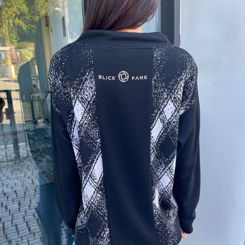 
                  
                    Blickfang Pullover Karo
                  
                